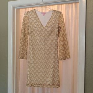 Like new Lily Pulitzer metallic mini dress size XS!